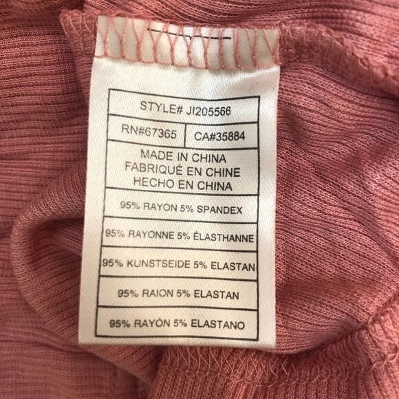 BB DAKOTA Crop Top Leia Long Sleeve Pi… - Picture 6 of 9